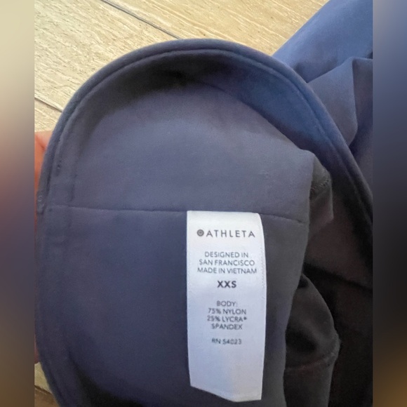 Like New XXS Athleta Ultra High Rise Elation 7/8 Blue Tight - Picture 11 of 11